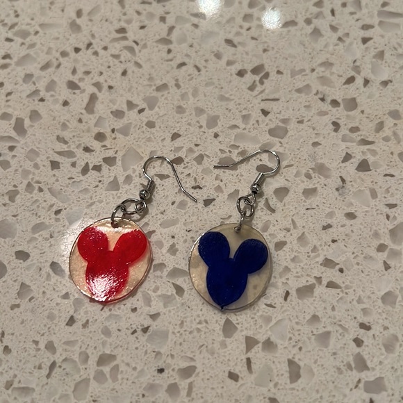 Disney Accessories Bundle - Picture 3 of 4